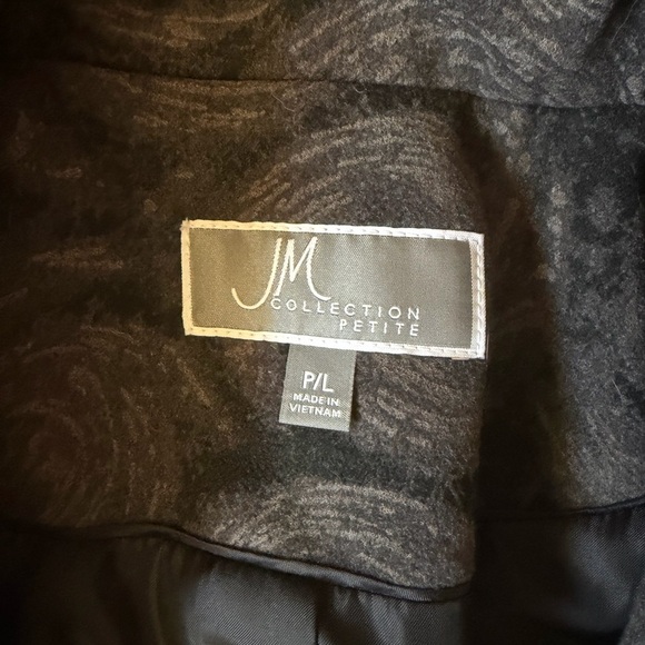 JM Collection Charcoal Swirl Pea Coat - Picture 5 of 8